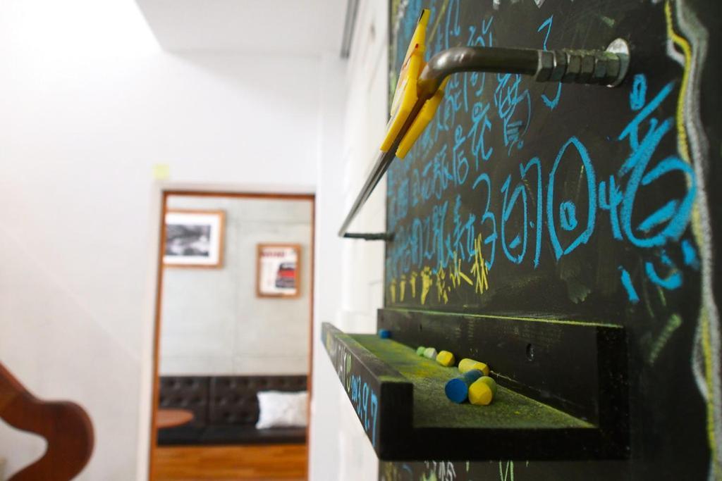 Jin Flower Homestay Tainan Zewnętrze zdjęcie