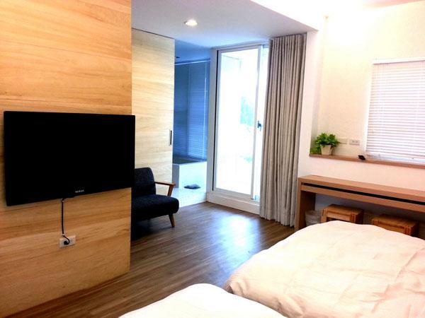 Jin Flower Homestay Tainan Zewnętrze zdjęcie